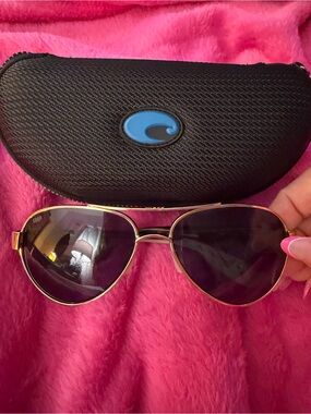 Costa Gold Frame Aviator Sunglasses with Black Lenses - Costa